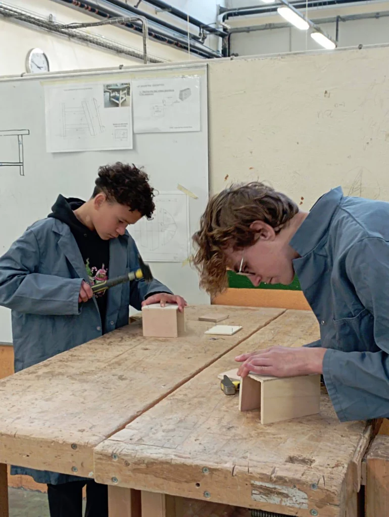 Atelier de travail du bois